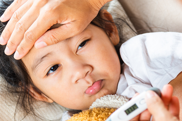 03-HealthDigest-Dengue Fever and the New Dengue Vaccine small