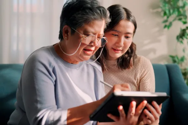 Understanding Dementia, Symptoms Progression