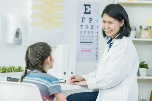 Ophthalmologist treating patient at Gleneagles Hospital Johor